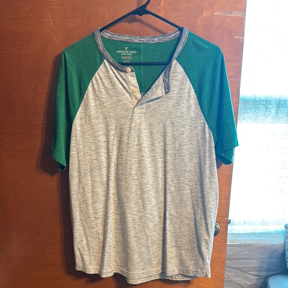 American Eagle Outfitters Green and Gray Men's Henley Shirt